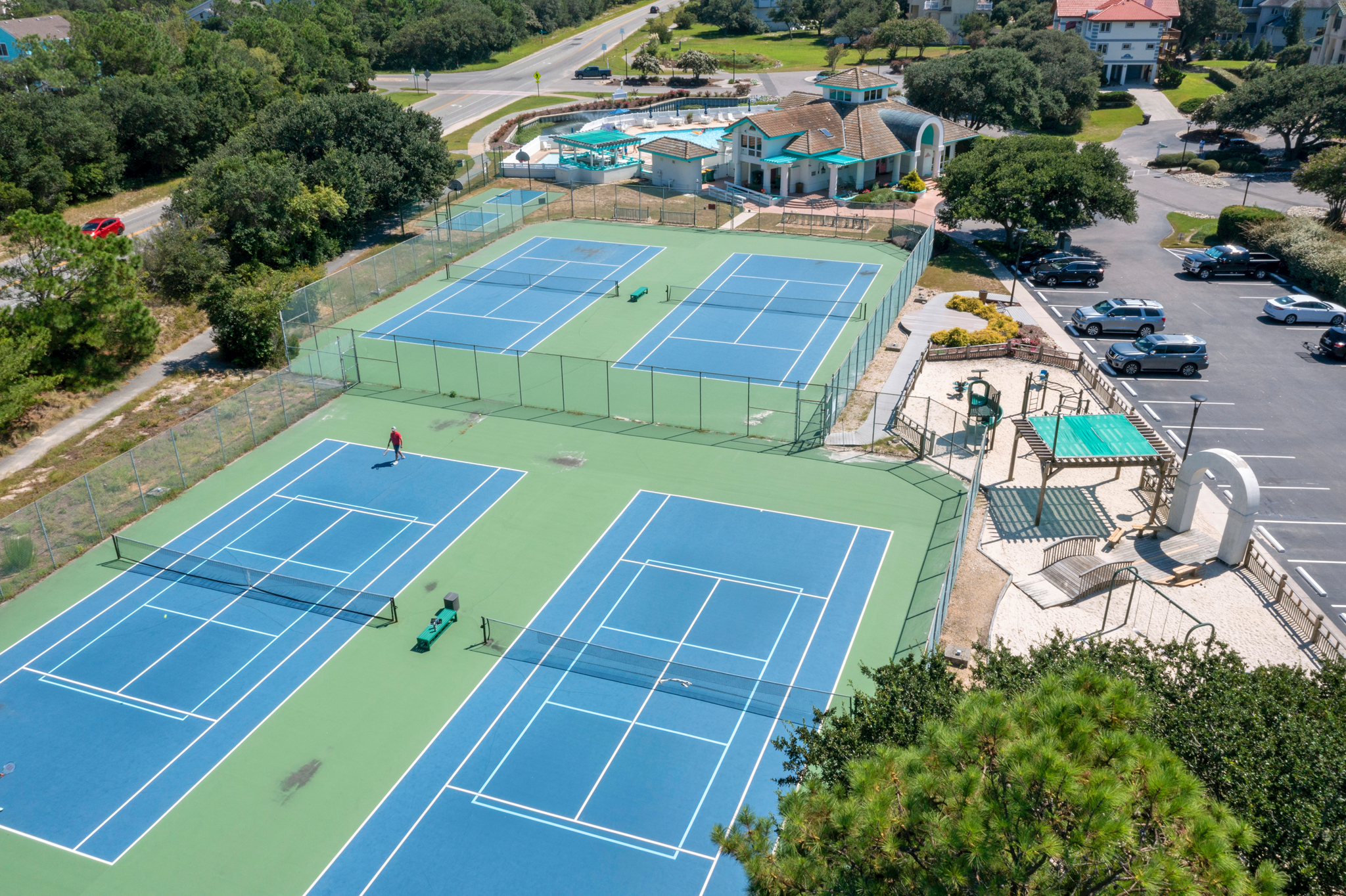 Monteray Shores | Community Clubhouse w/ Tennis