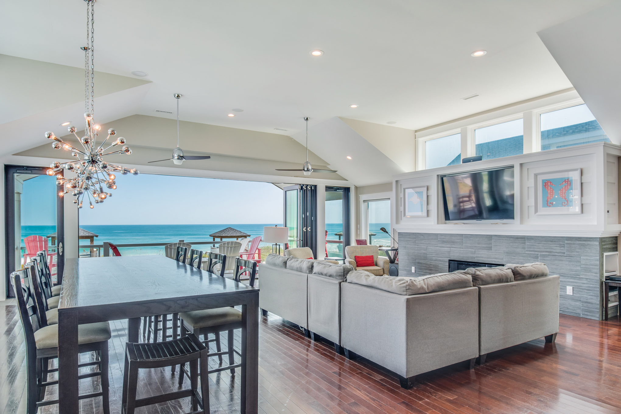 GR0413: Go Your Own Wave | Top Level Living and Dining Area