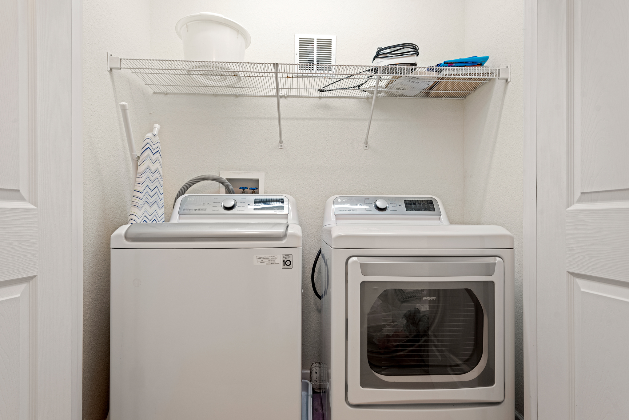 CS05: Per-SPECHT-tive | Mid Level Laundry Area