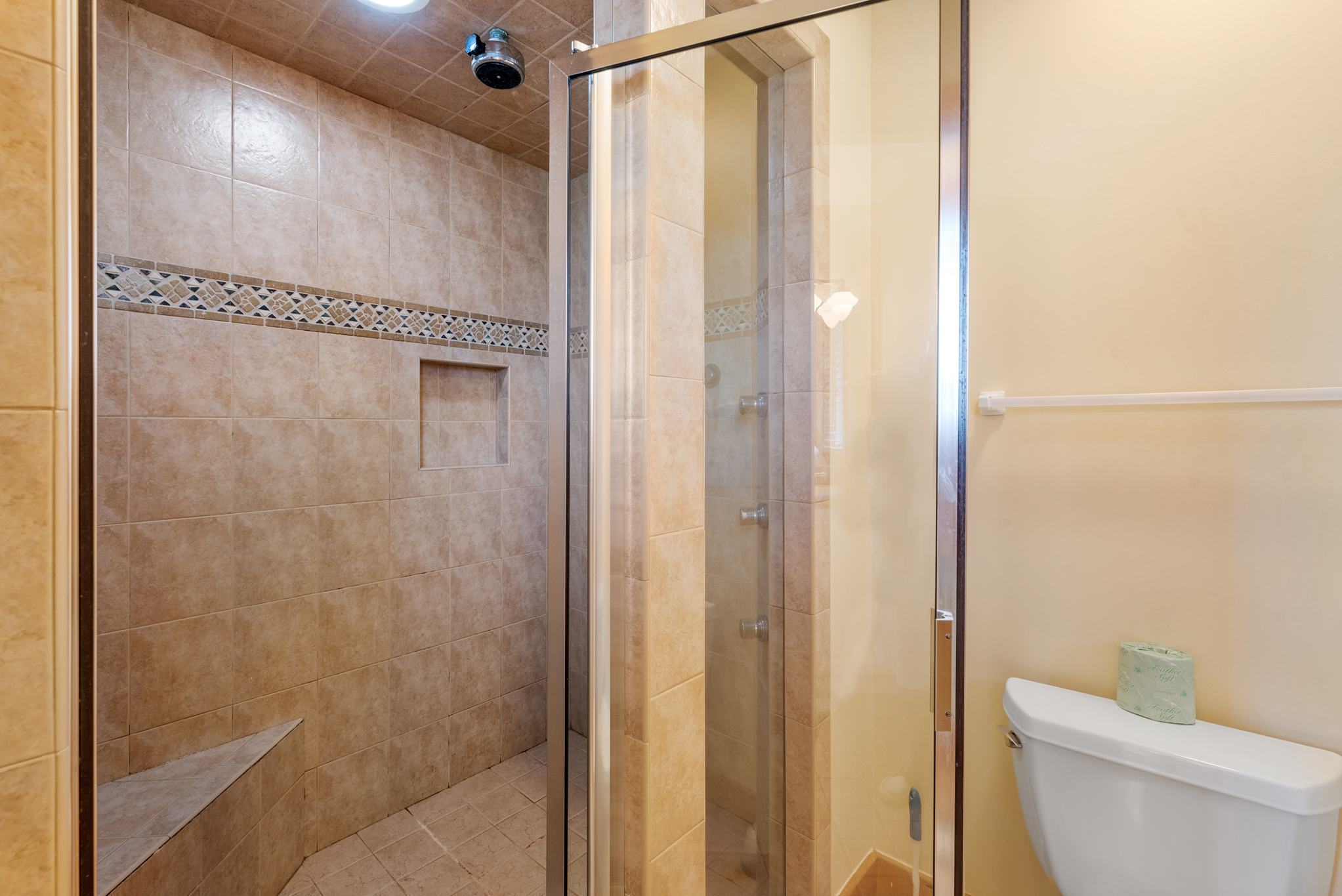 WH139: Dutch Treat | Top Level Bedroom 7 Private Bath