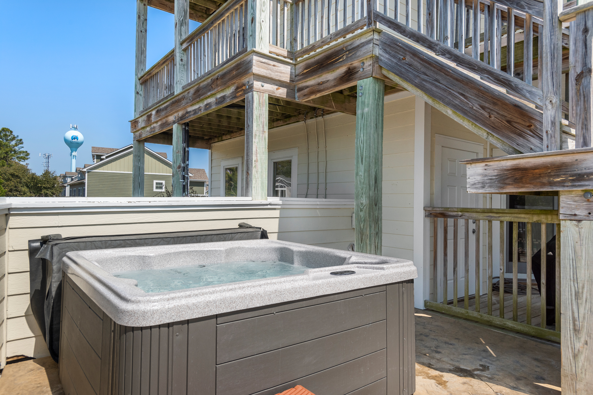 BCH10: The Pour House | Private Pool Area w Hot Tub
