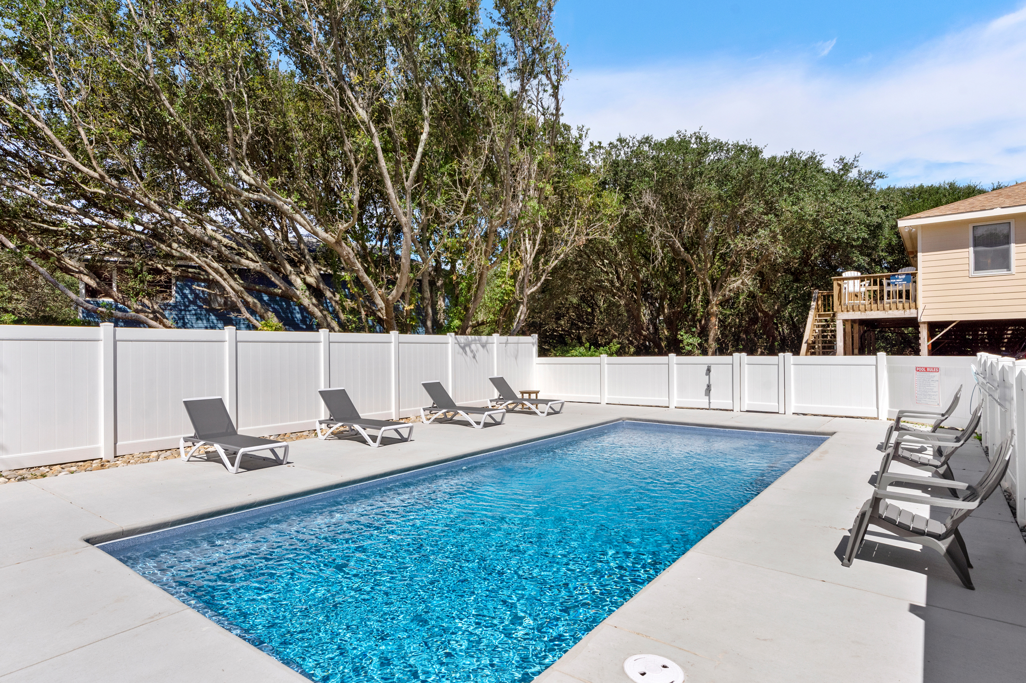 SH16: Southern Grove | Private Pool Area