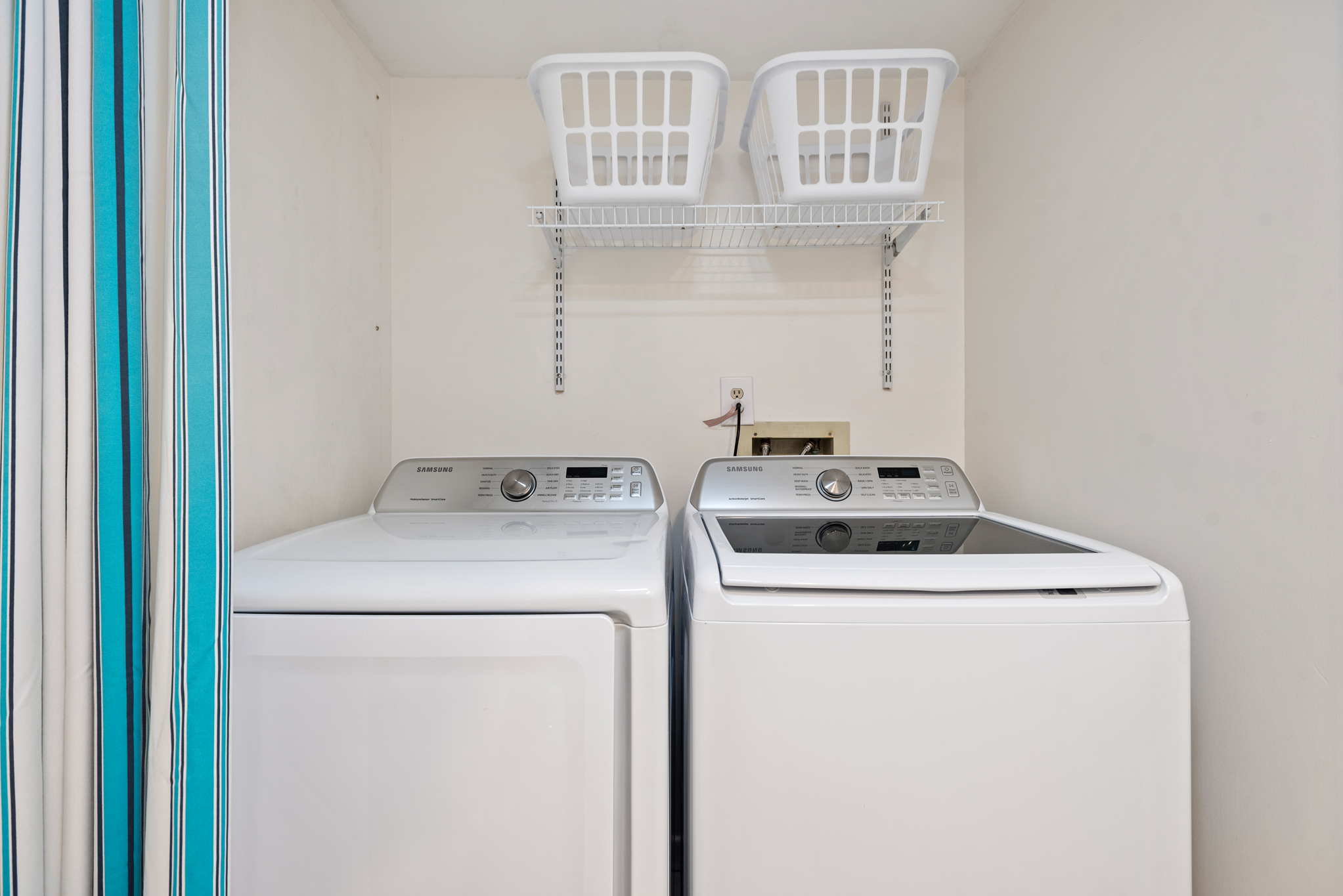 H102S: Cast~A~Waves | Laundry Area