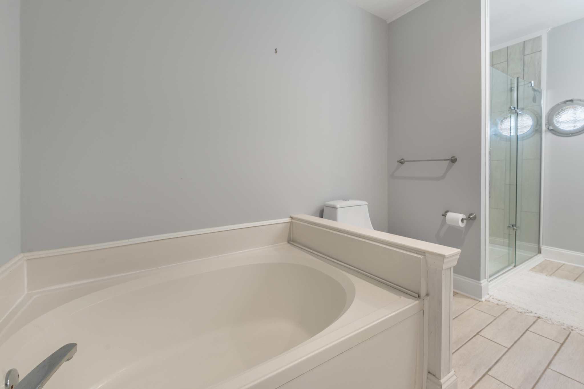 WE16: Spoon Haven | Level 2 Bedroom 1 Private Bath