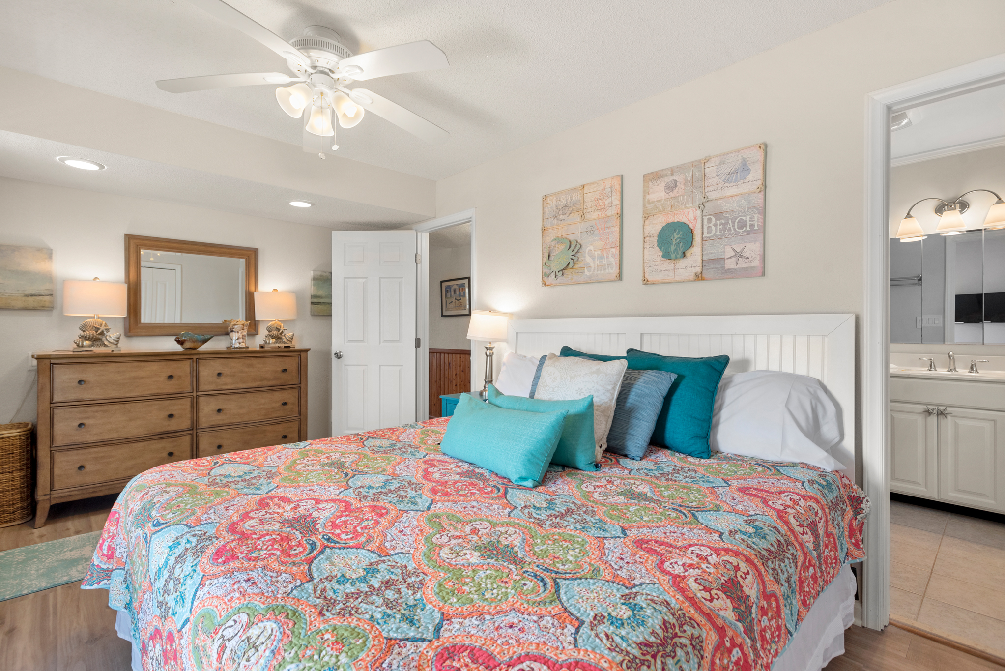 WH632: Sea Blue | Mid Level Bedroom 1