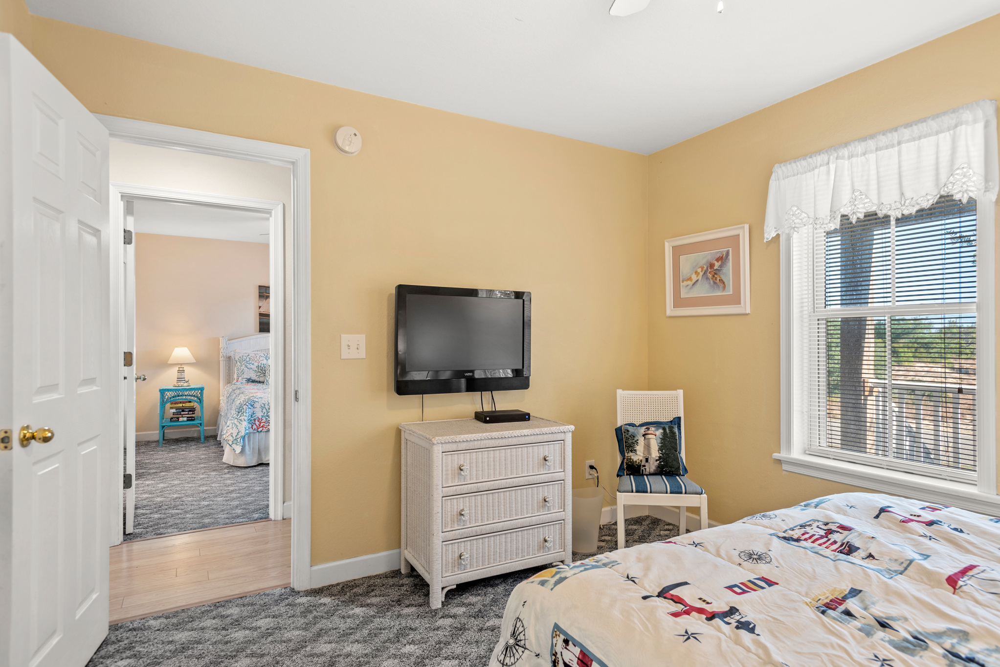 SR412: Hamps Landing l Mid Level Bedroom 1