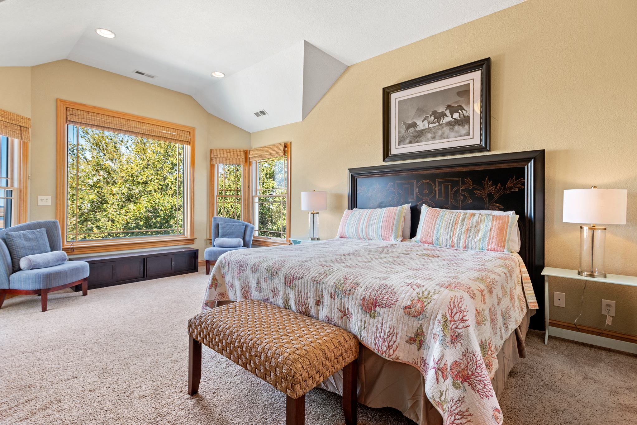 CC323: Tide One On | Top Level Bedroom 6