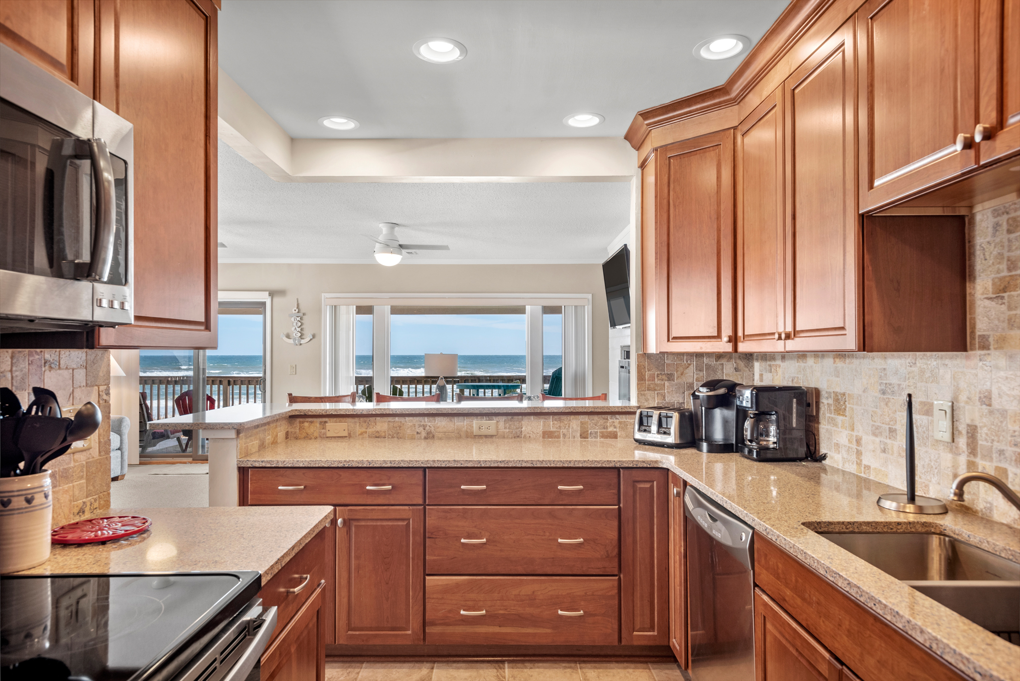 DS301: Mama's Dream | Kitchen