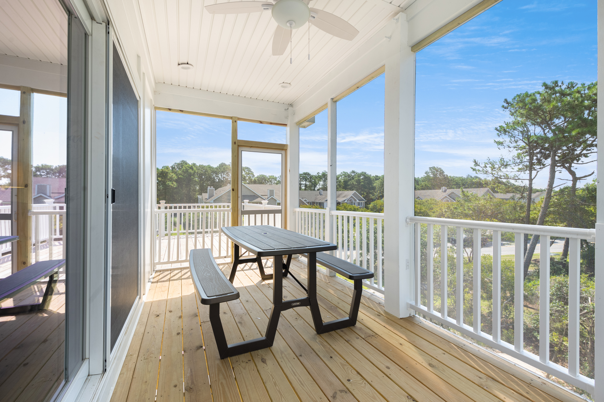 CL592: Three Stooges | Top Level Screened Porch