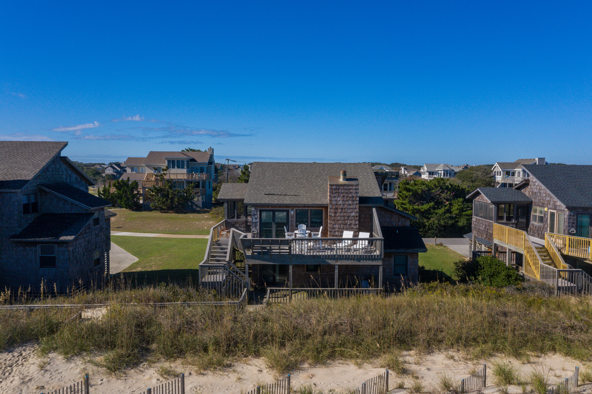 DU804: Beach House | Aerial Rear Exterior