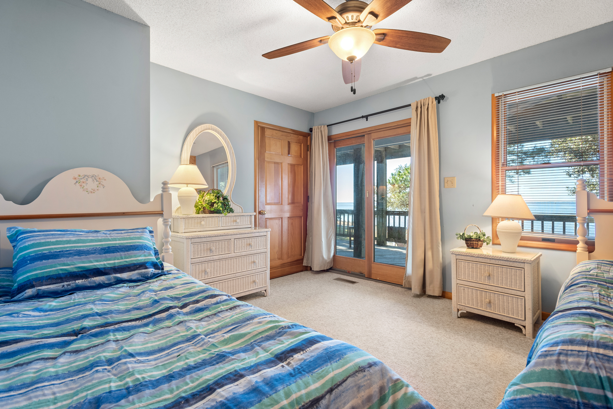 CL344: Tequila Sunset | Mid Level Bedroom 1