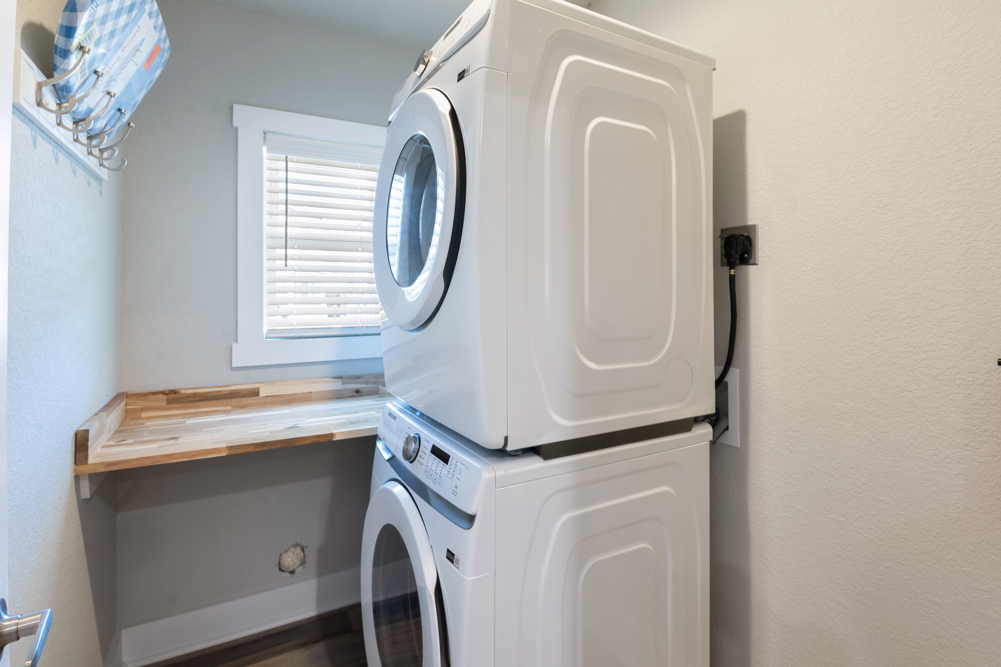CL592: Three Stooges | Bottom Level Laundry Area