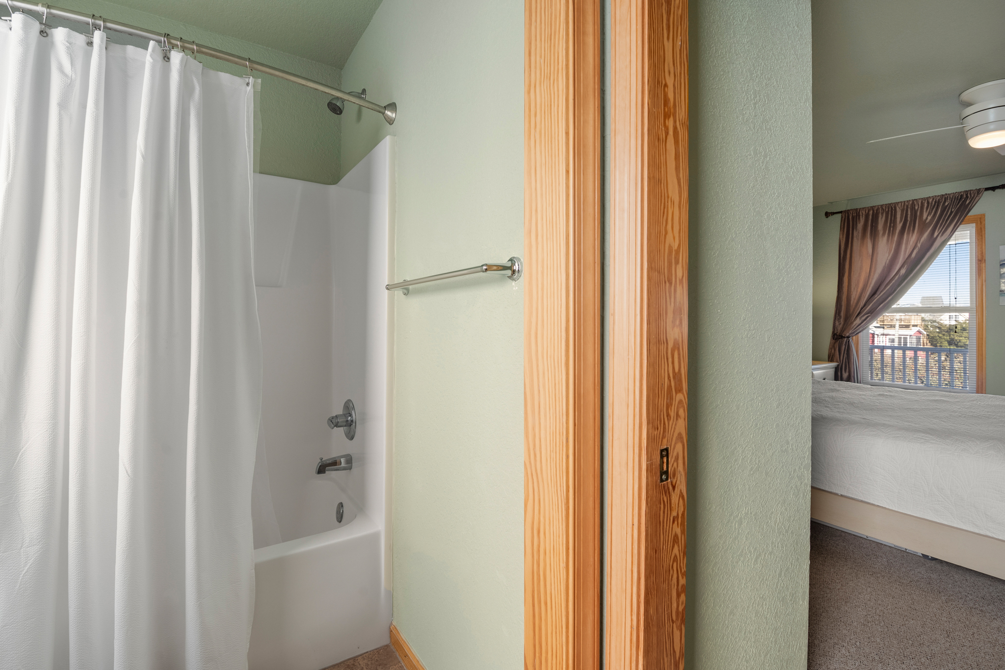 SN2344: Sassy Seas | Mid Level Bedroom 3 Private Bath