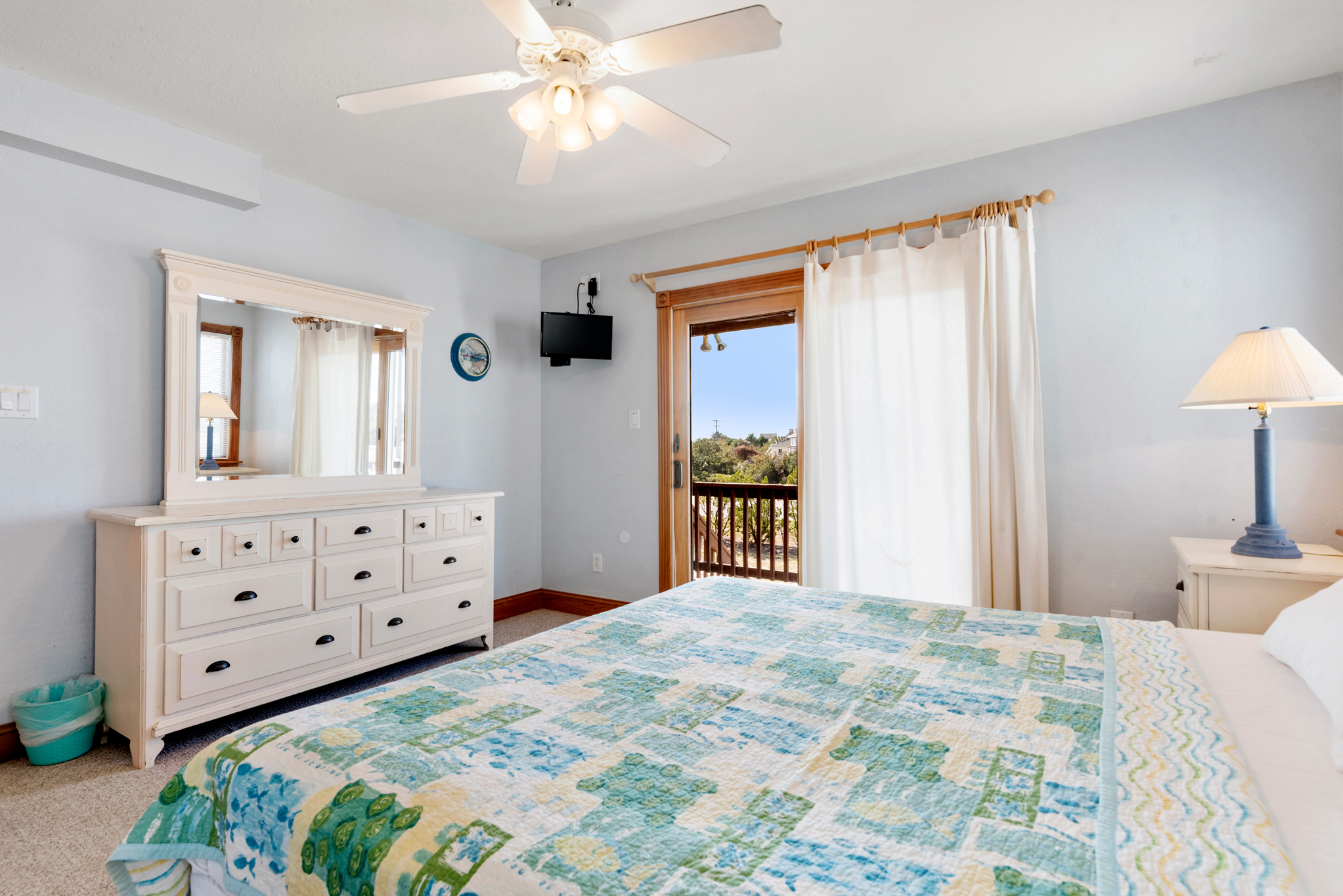 JR50: 400 Feet To The Beach | Mid Level Bedroom 4