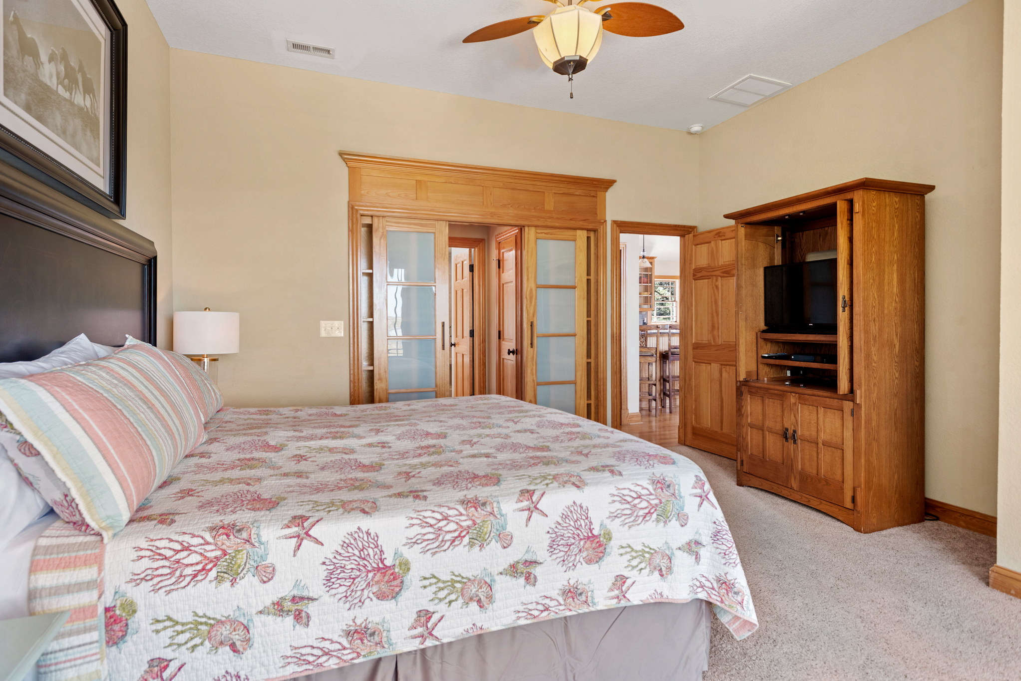 CC323: Tide One On | Top Level Bedroom 6