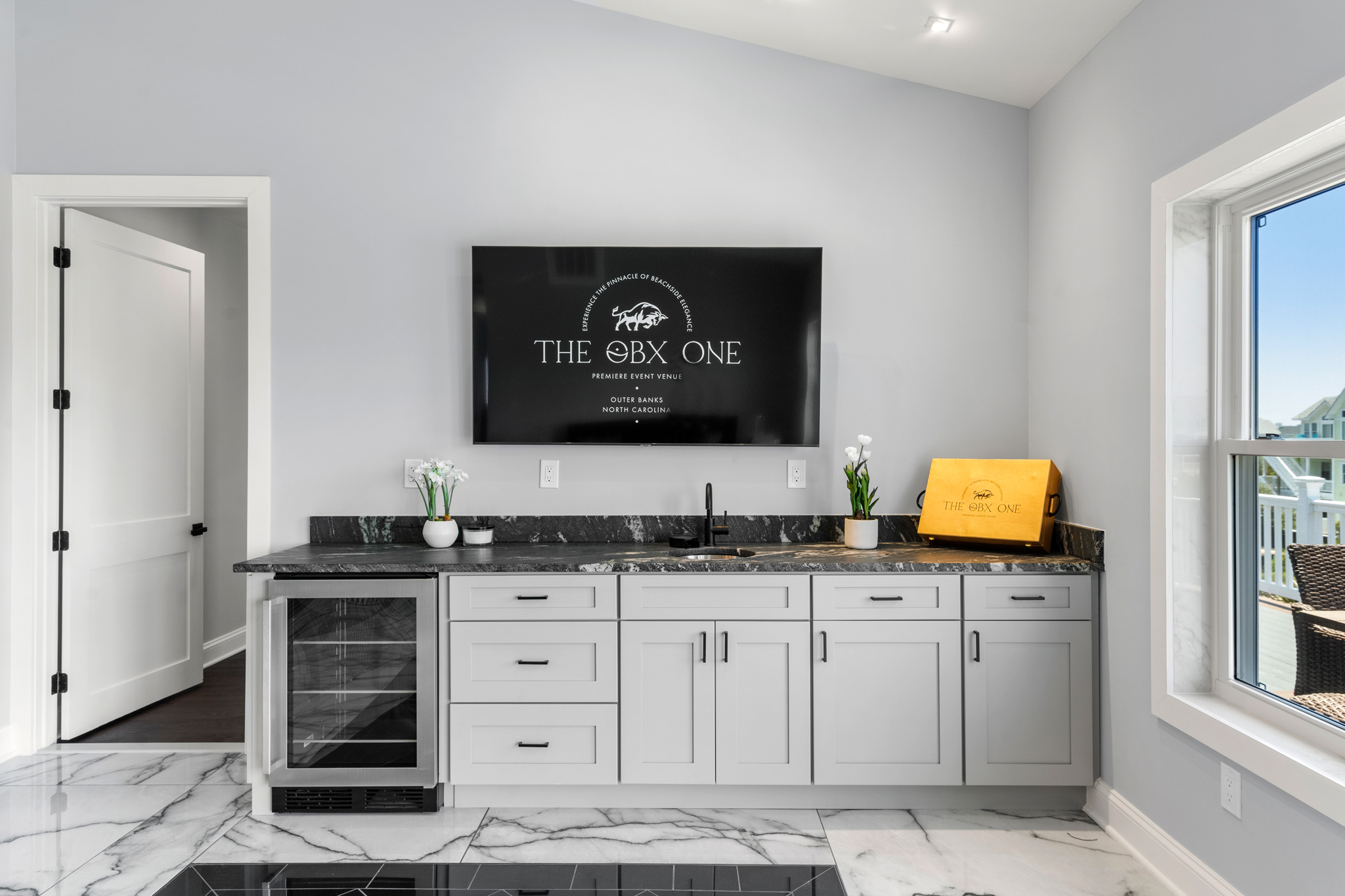 WH786: The OBX One | Top Level Lounge w/ Wet Bar
