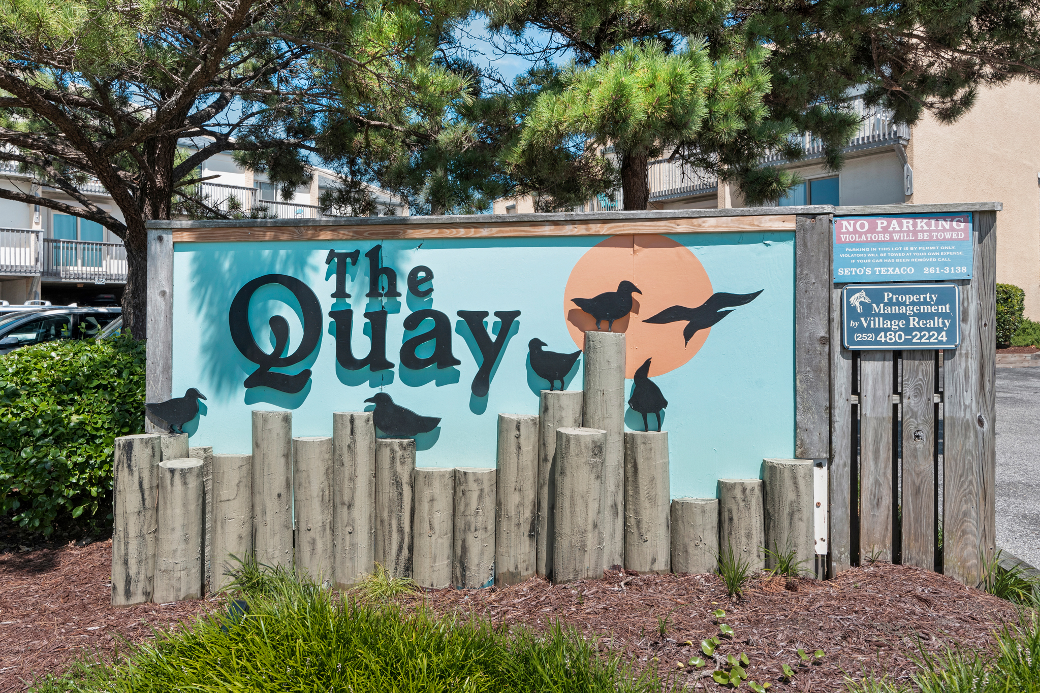 The Quay | Sign