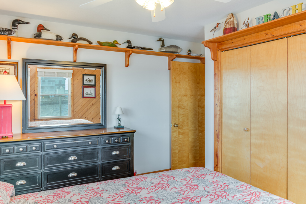 POND5: A Speckled Trout | Mid Level Bedroom 4