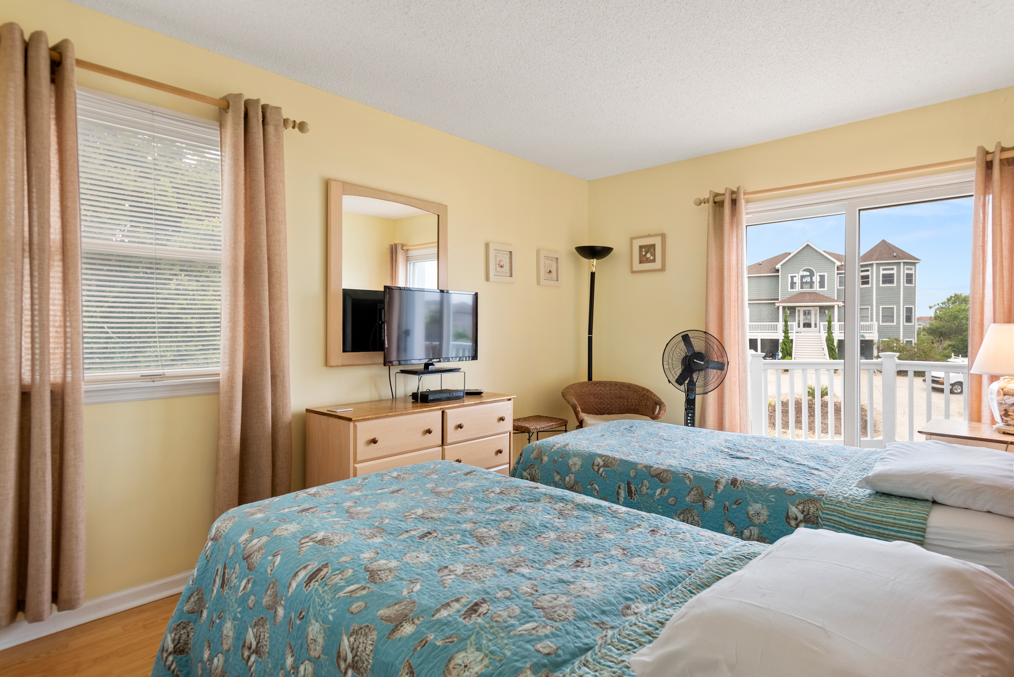 WH601: Landes Dream l Mid Level Bedroom 3