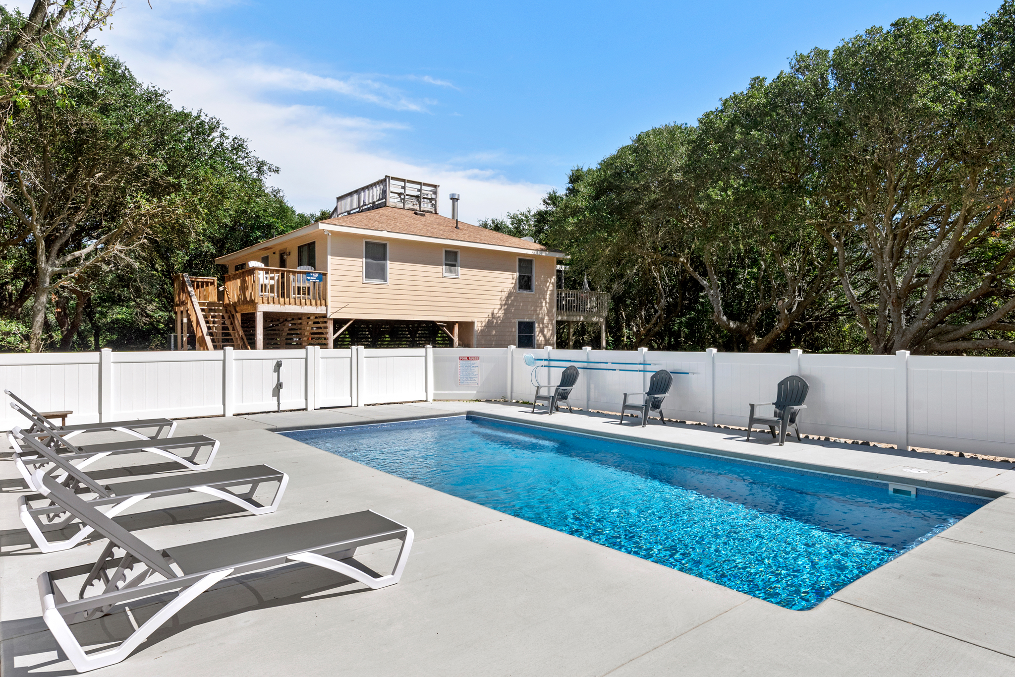 SH16: Southern Grove | Private Pool Area