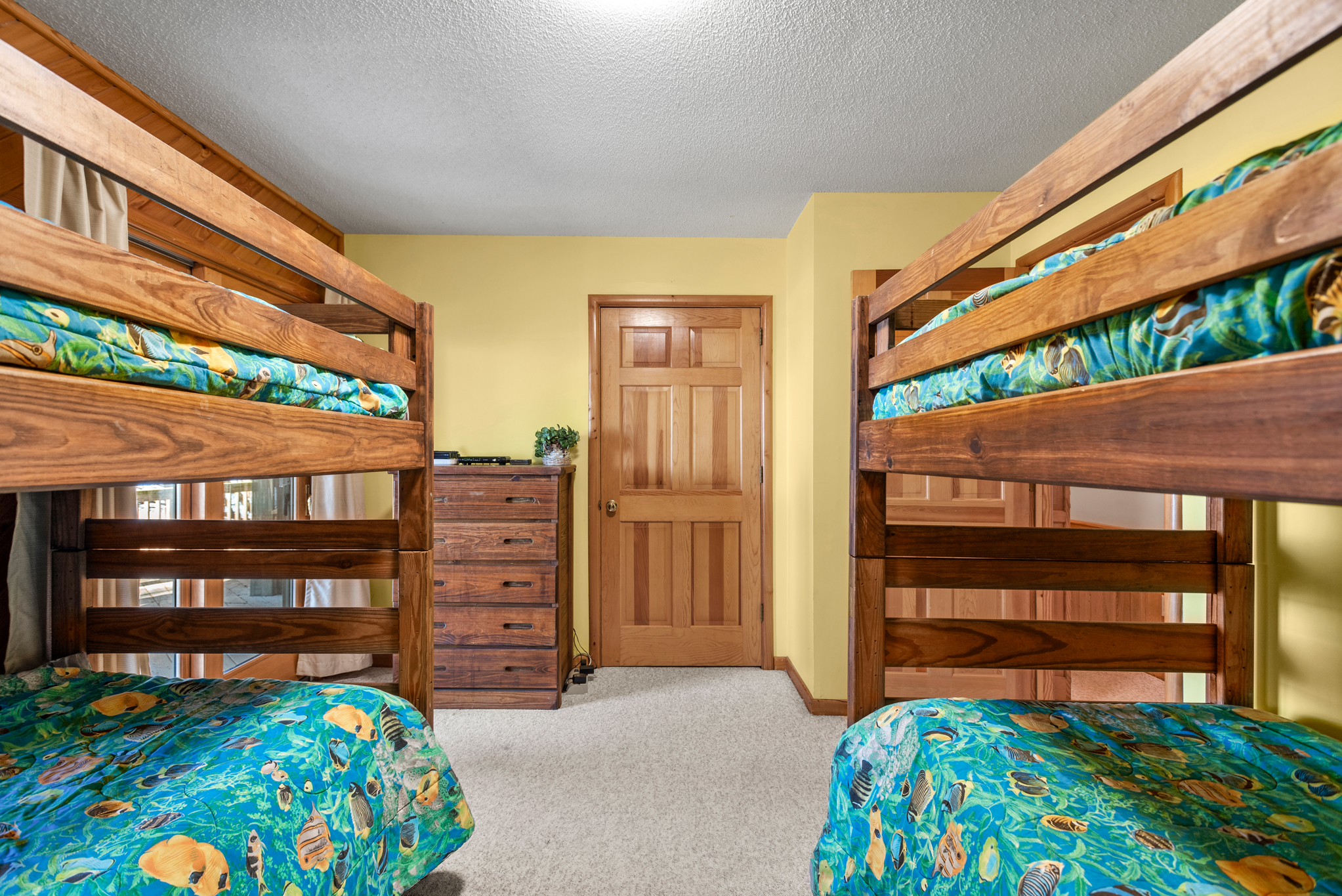 CL344: Tequila Sunset | Mid Level Bedroom 2