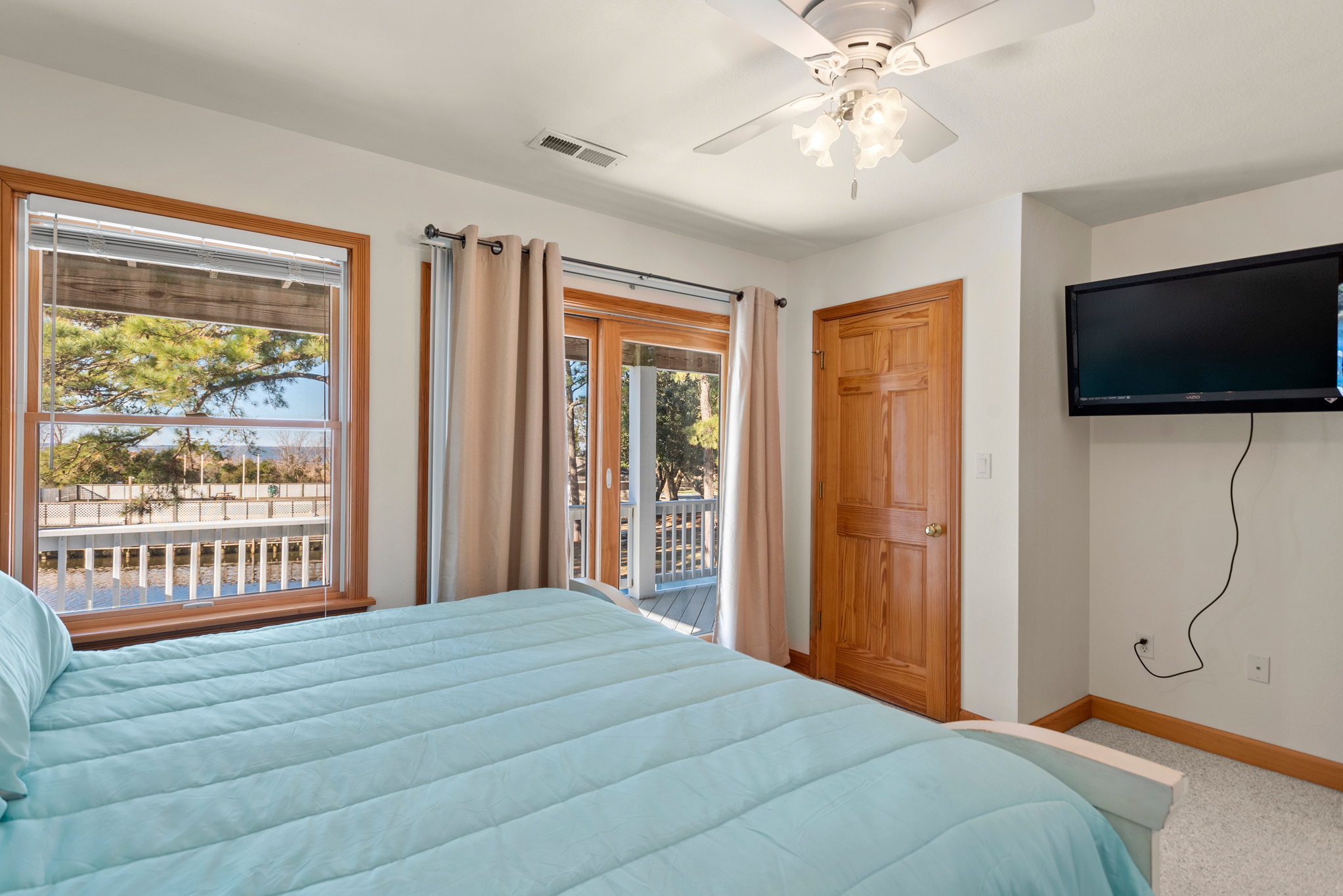 CL550: Sea-Sound Blessing | Mid Level Bedroom 4