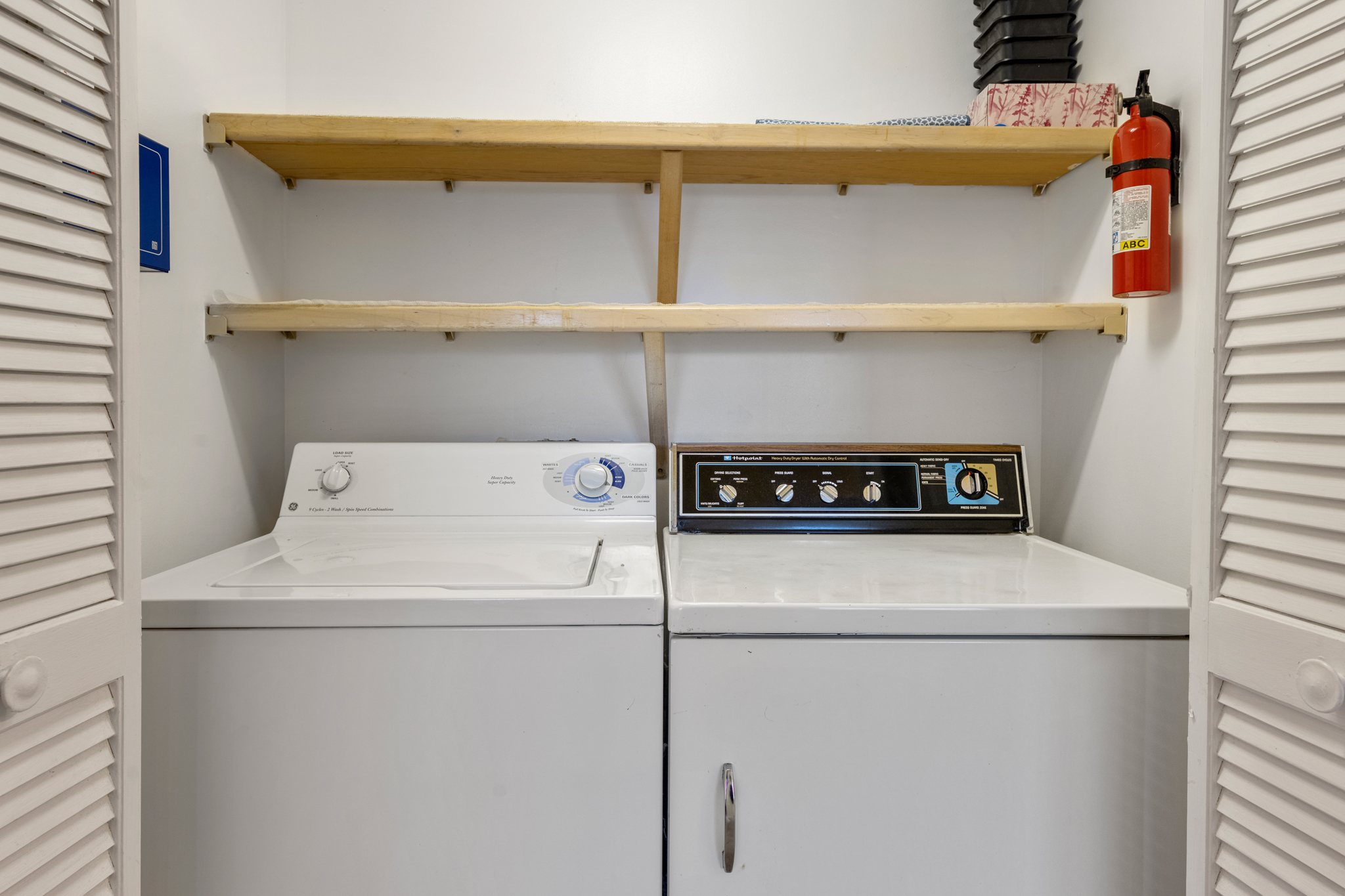 L24: Always Chill | Mid Level Laundry Area