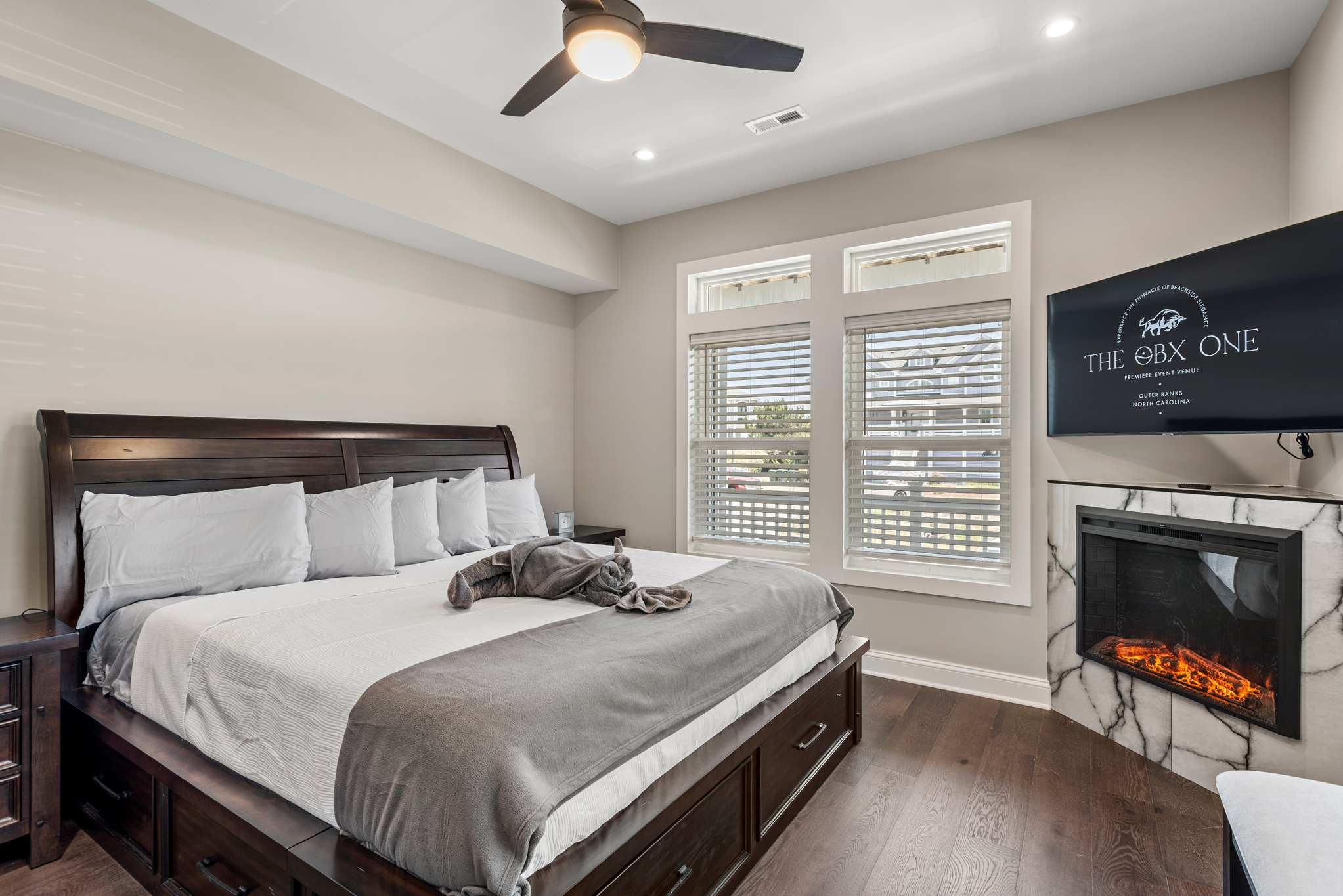 WH786: The OBX One | Mid Level Bedroom 9