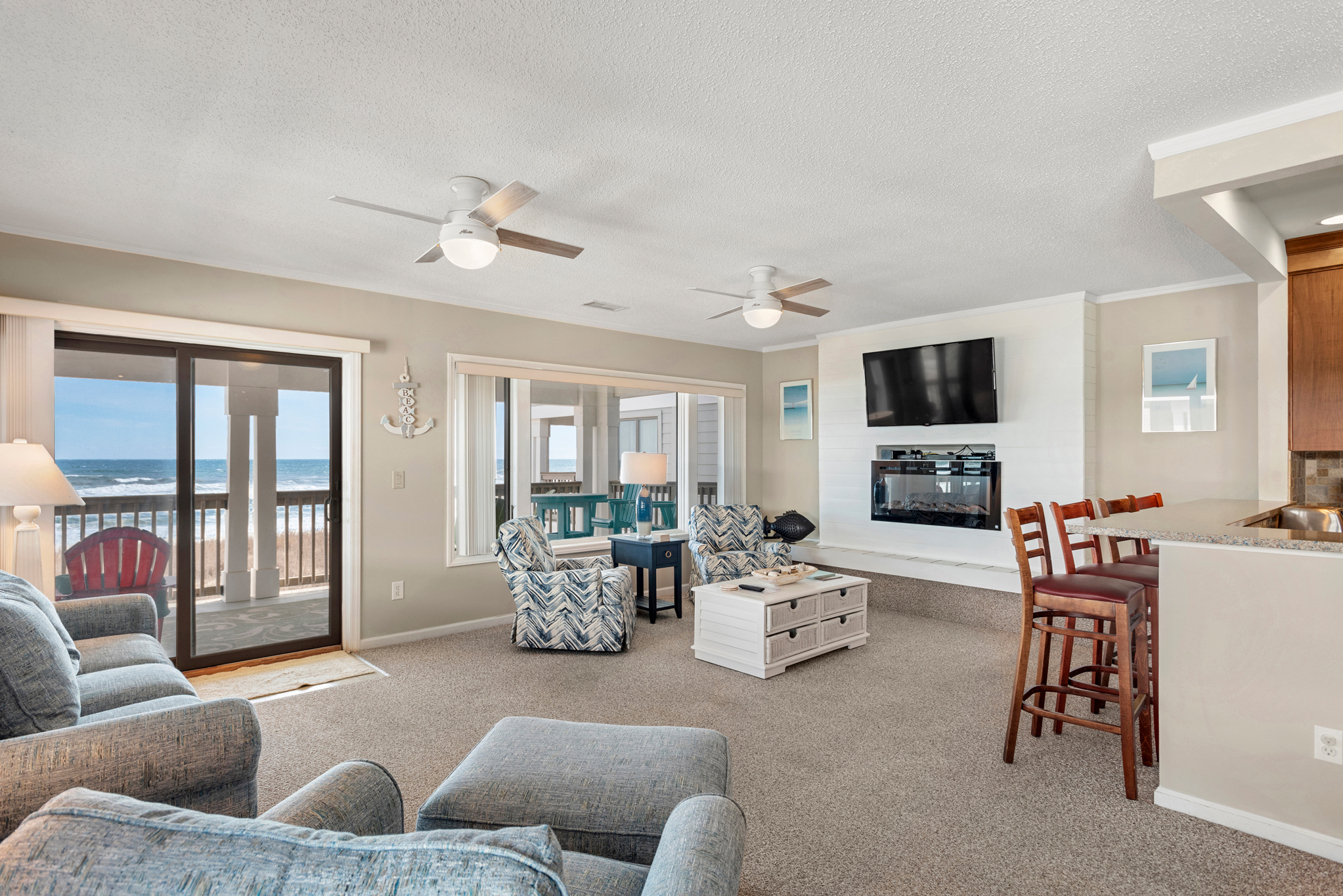 DS301: Mama's Dream | Living Area