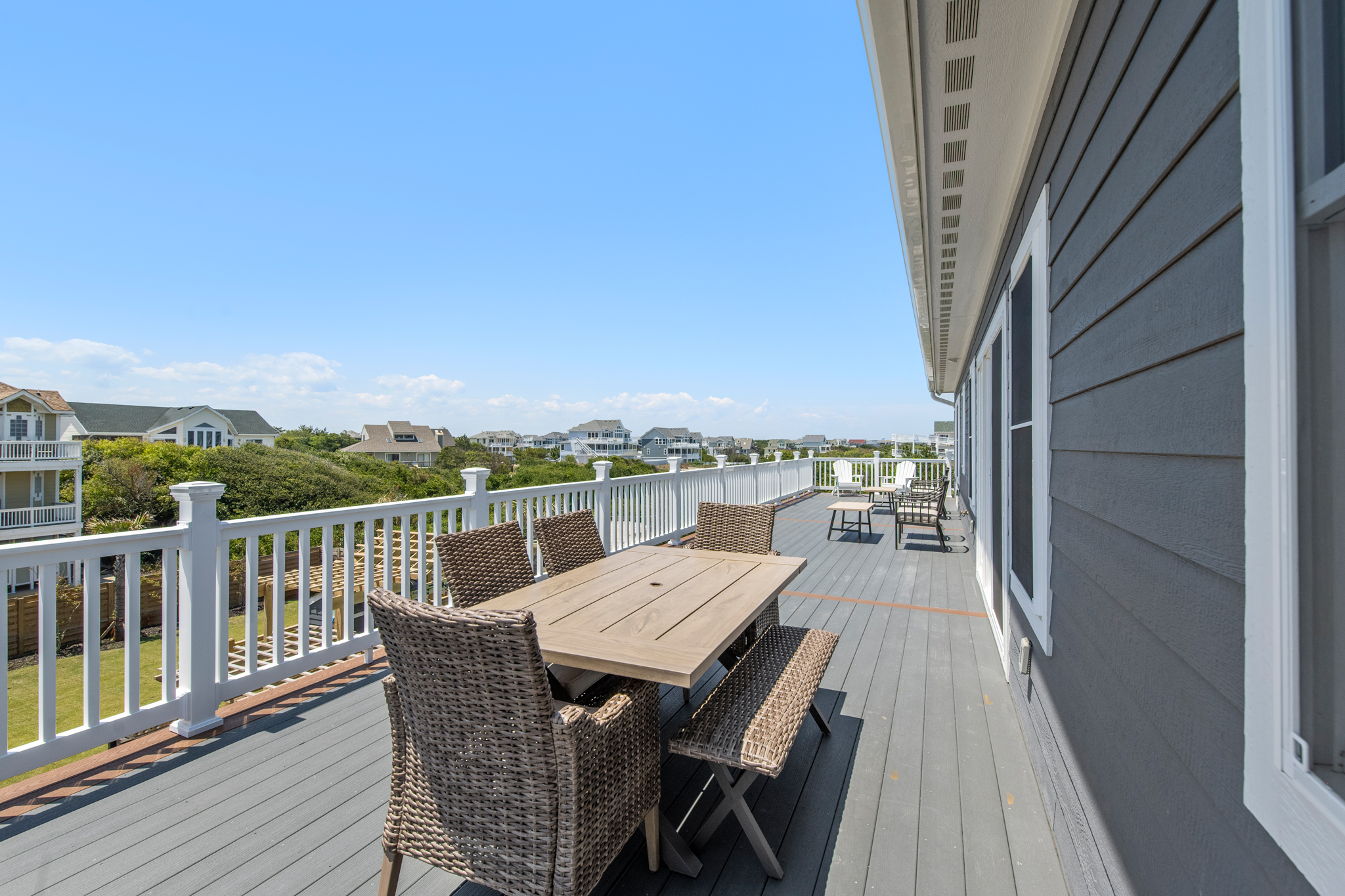 WH786: The OBX One | Top Level Back Sun Deck