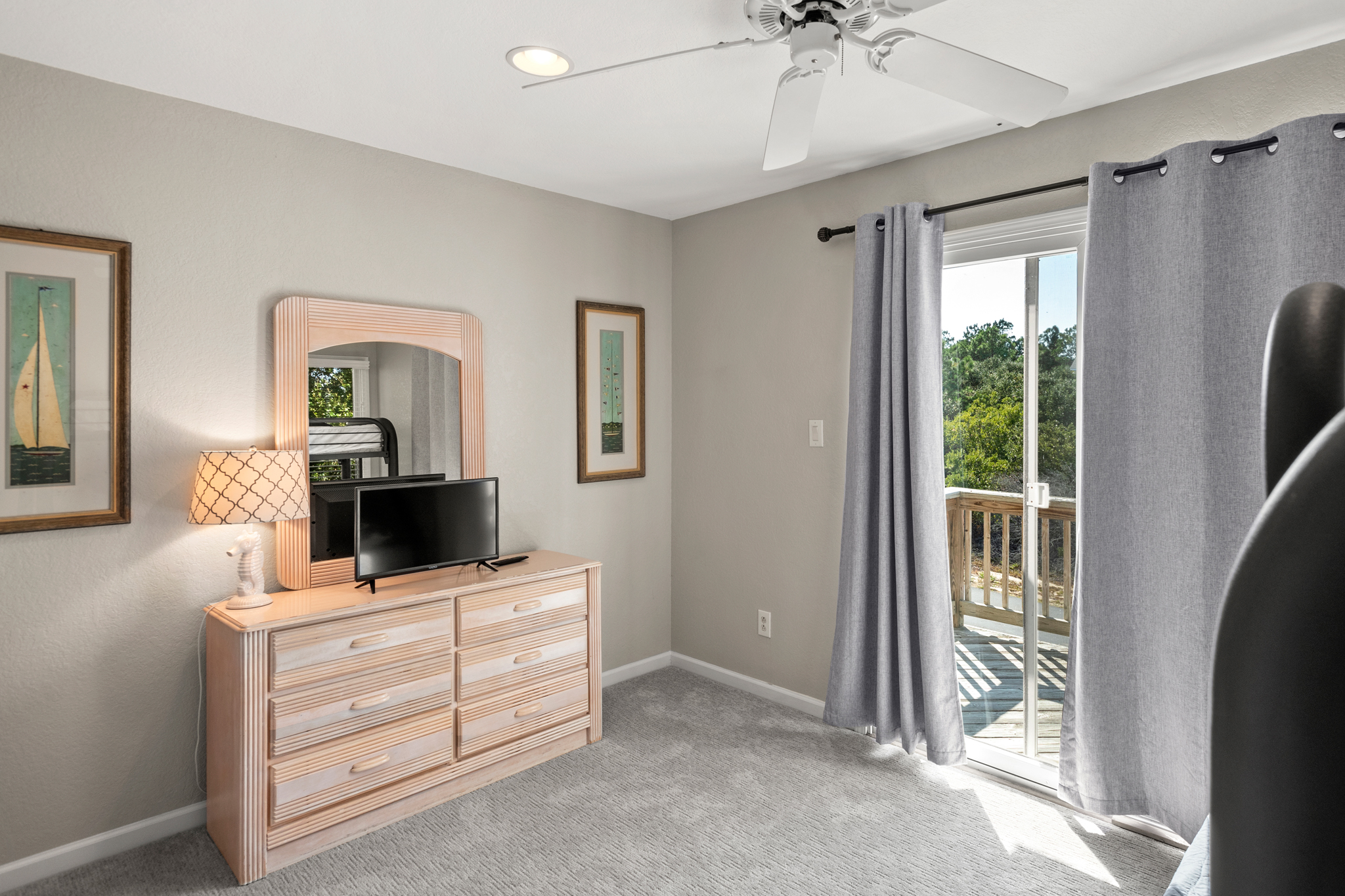 M841: Lighthouse Point | Mid Level Bedroom 2