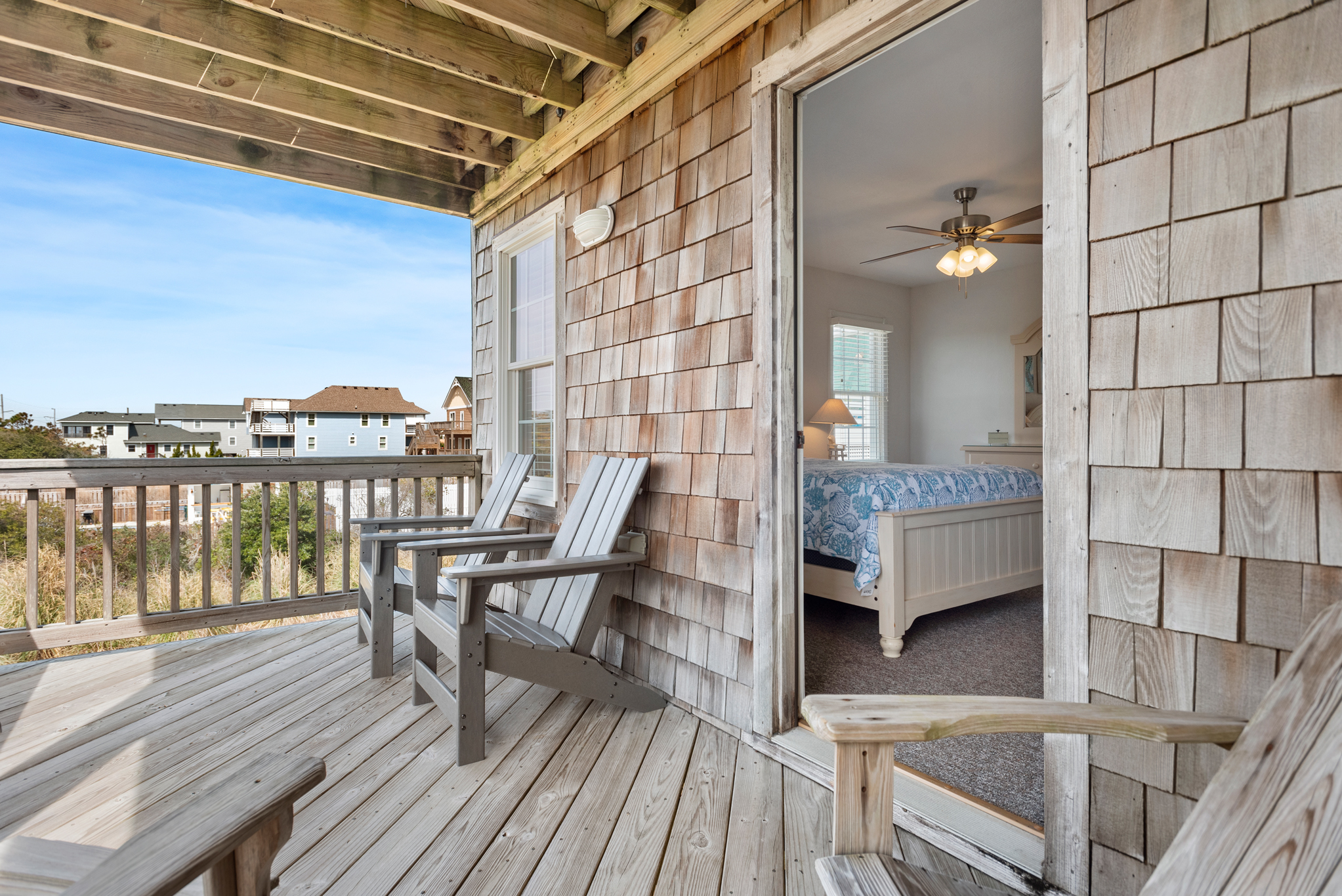 SN07: Summer Rental | Mid Level Back Deck