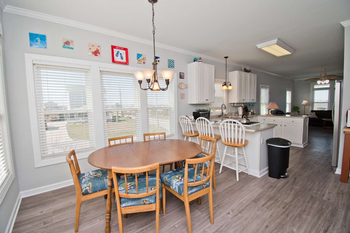 Dining / Kitchen