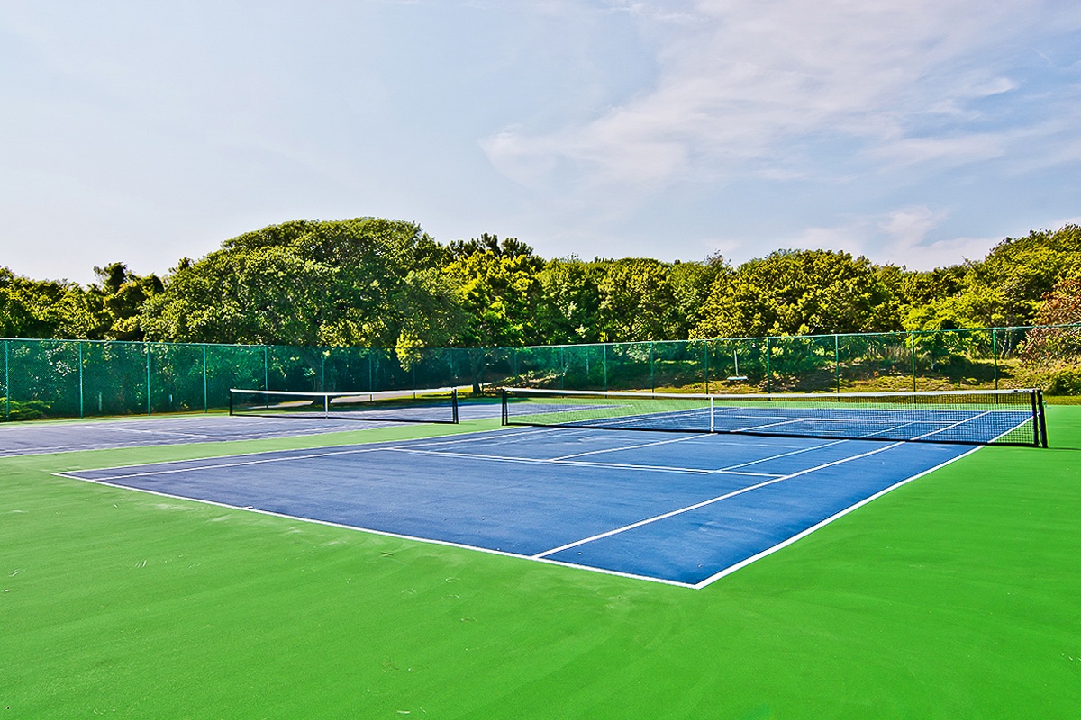 Tennis Courts