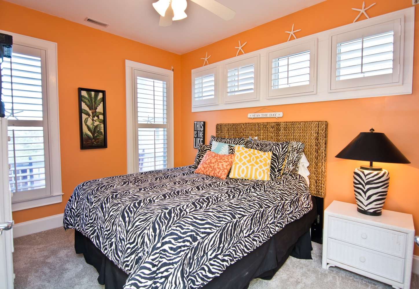 Level One Bedroom with Queen 