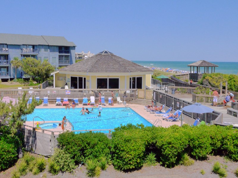 Oceanfront Pool and Clubhouse