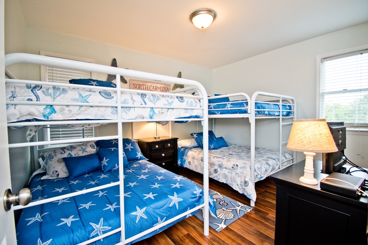Level One Bedroom with 2 Double /Double Bunk Beds