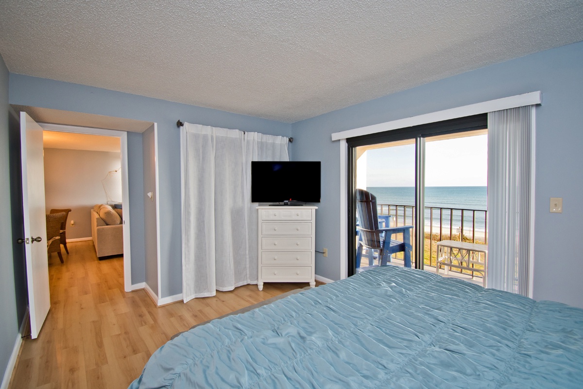 Master has Oceanviews