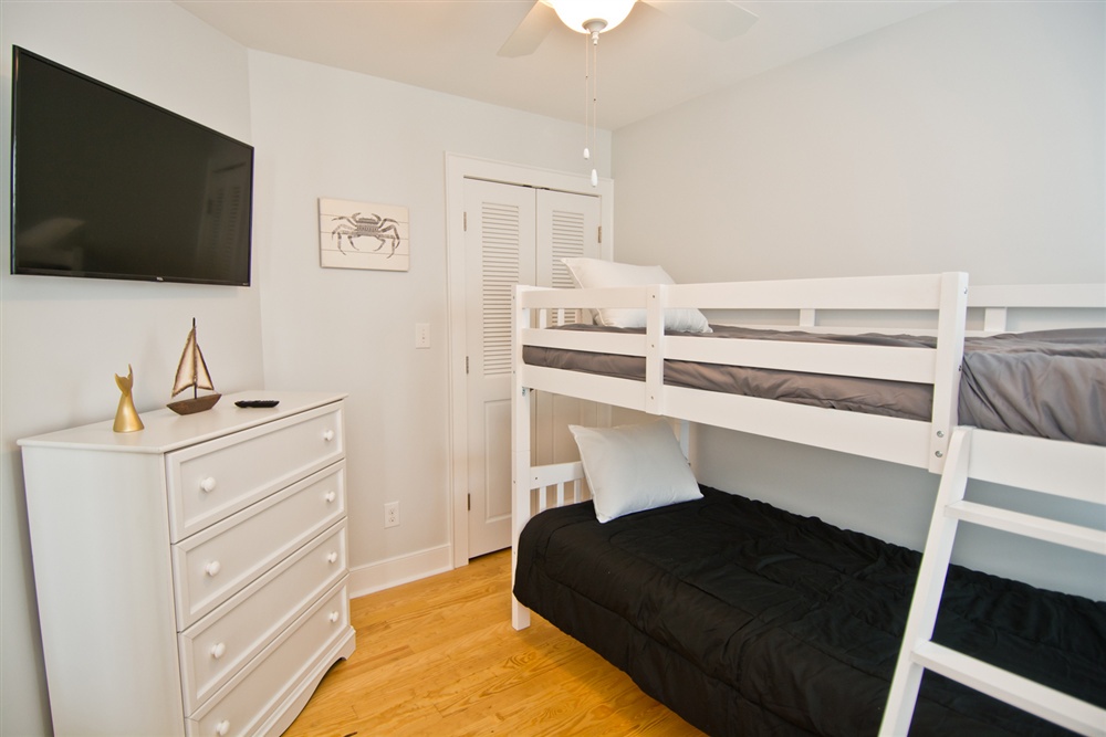 Level One Bedroom with Twin Bunk