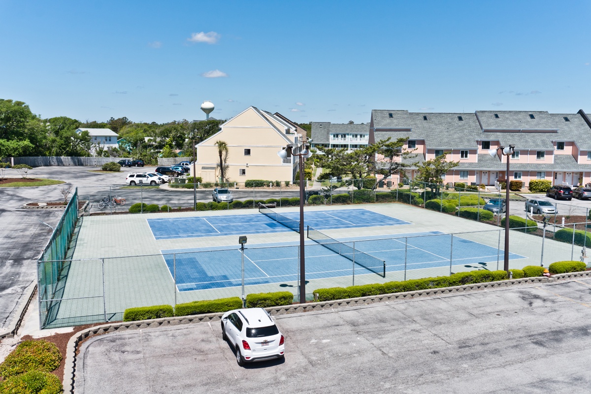 Tennis Courts