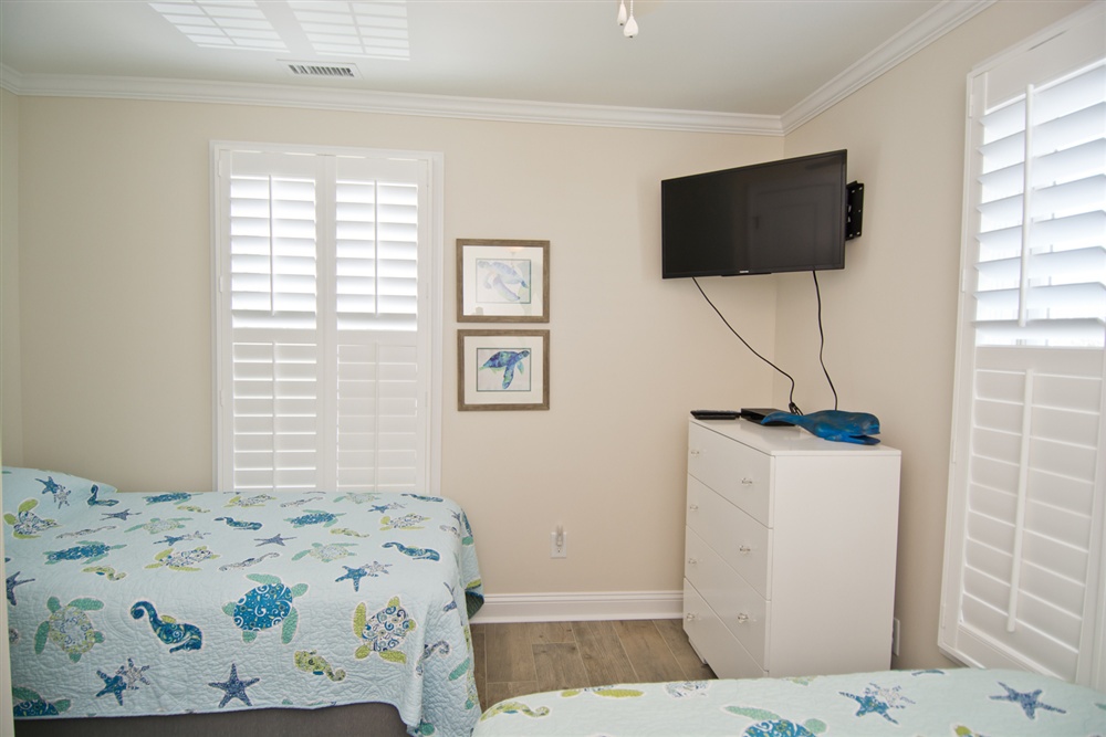 Bedroom with Double and Twin