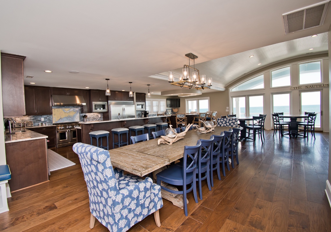 Oceanviews From The Dining Area