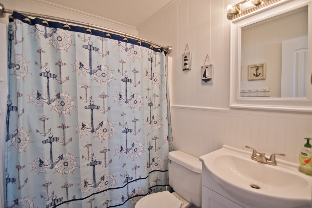 Captain's Quarters West