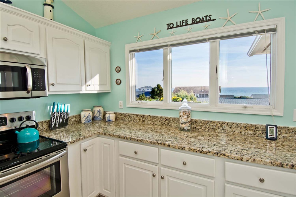 Oceanviews From the Kitchen