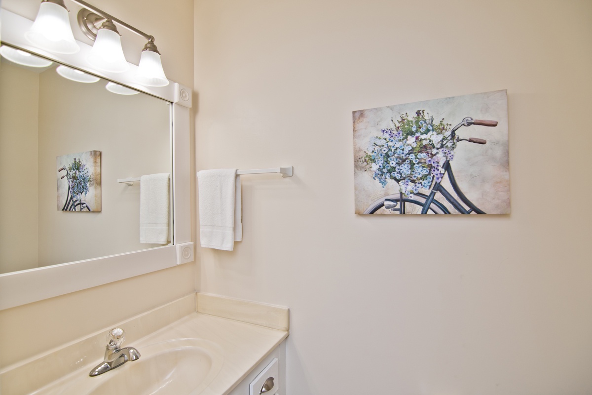 Hall Way Half Bath