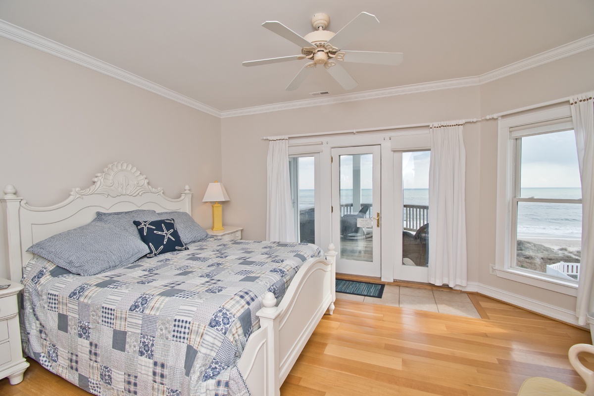 Level Three Oceanfront Bedroom with King