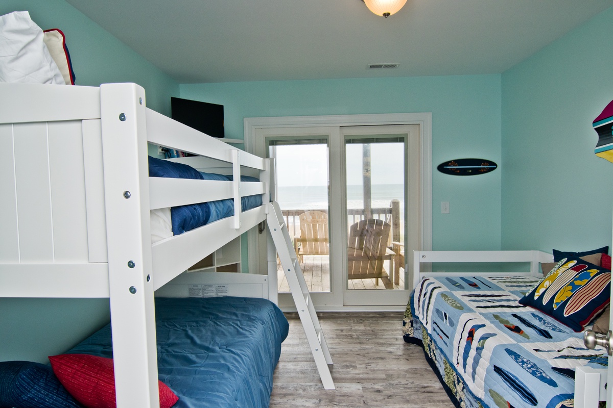 Level One Bedroom with Twin Bunk and Twin