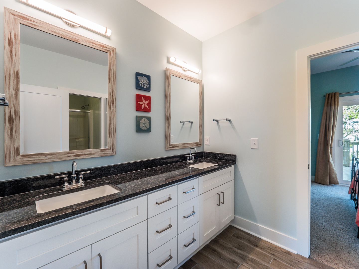 18 Q27-large-2000px - bath 3
