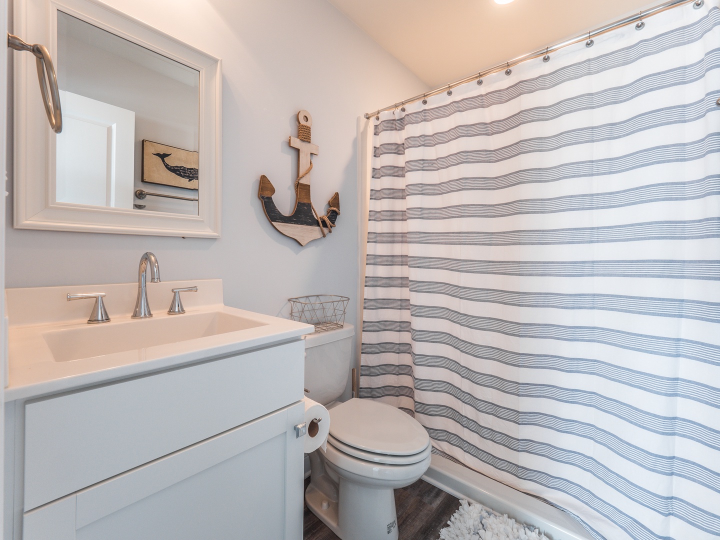 18 Q21-large-2000px - master suite bath