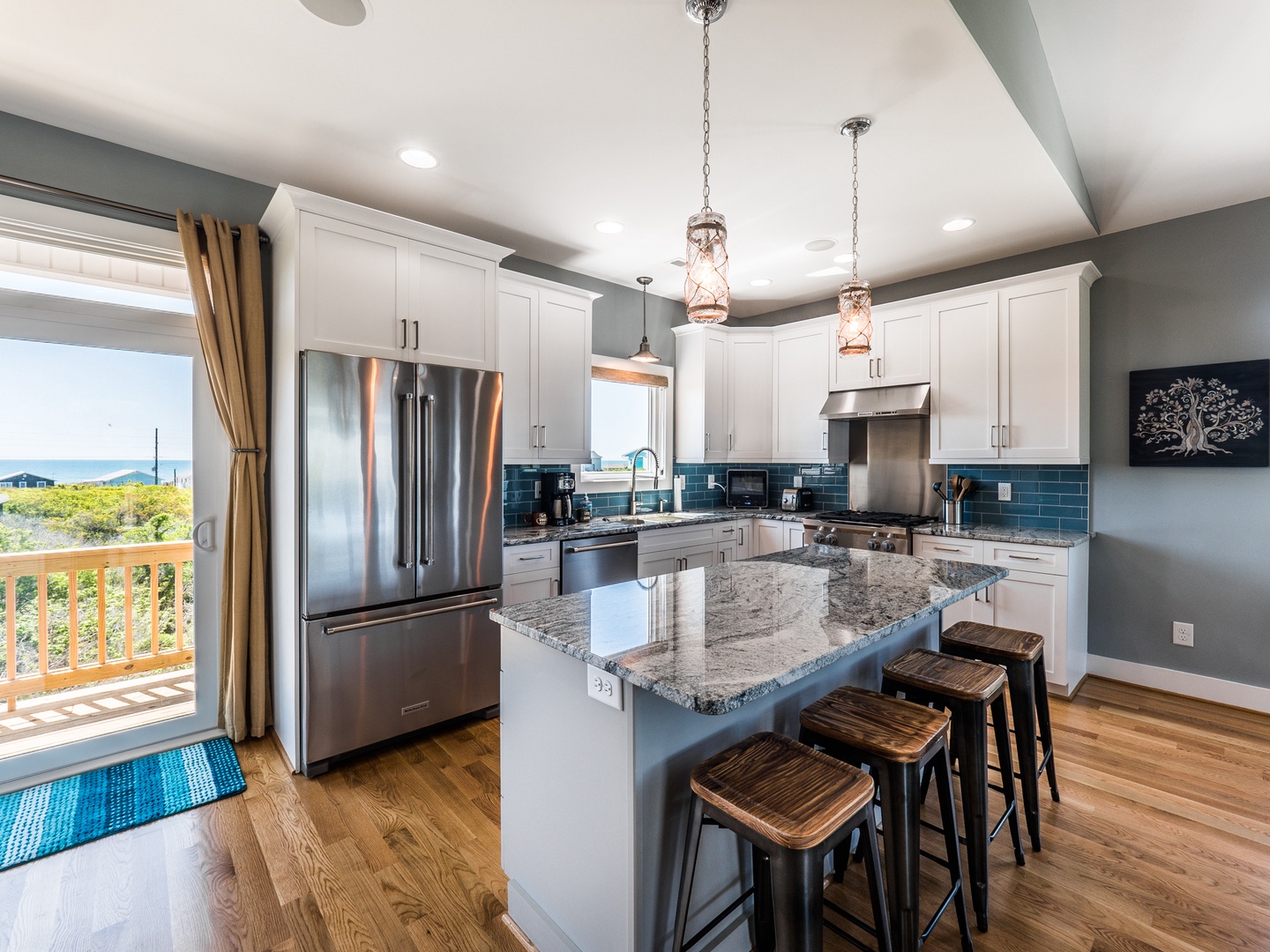 6 Q11-large-2000px - bar-kitchen